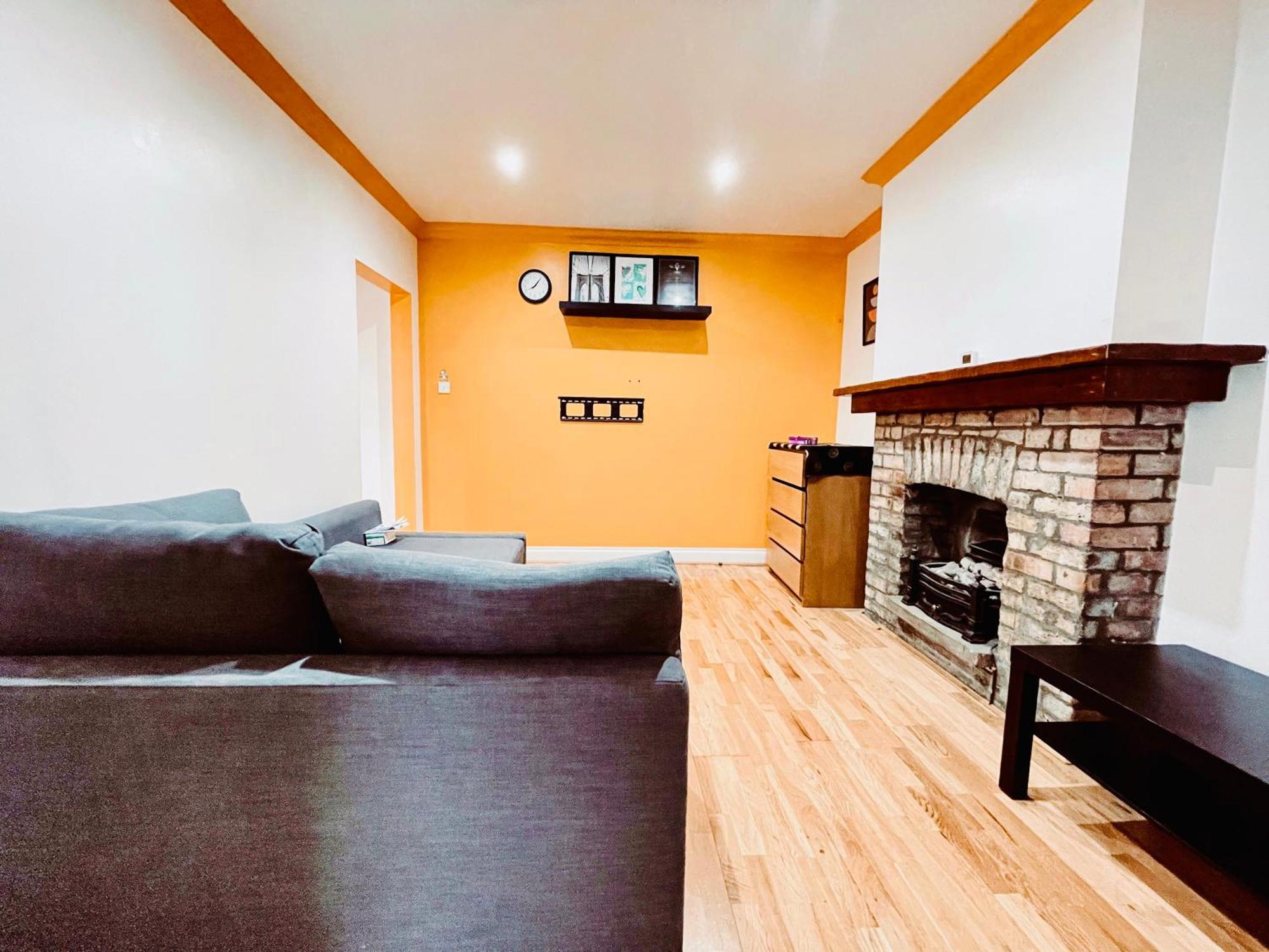 Entire Place,1 Bed Flat, Ground Floor, Garden *