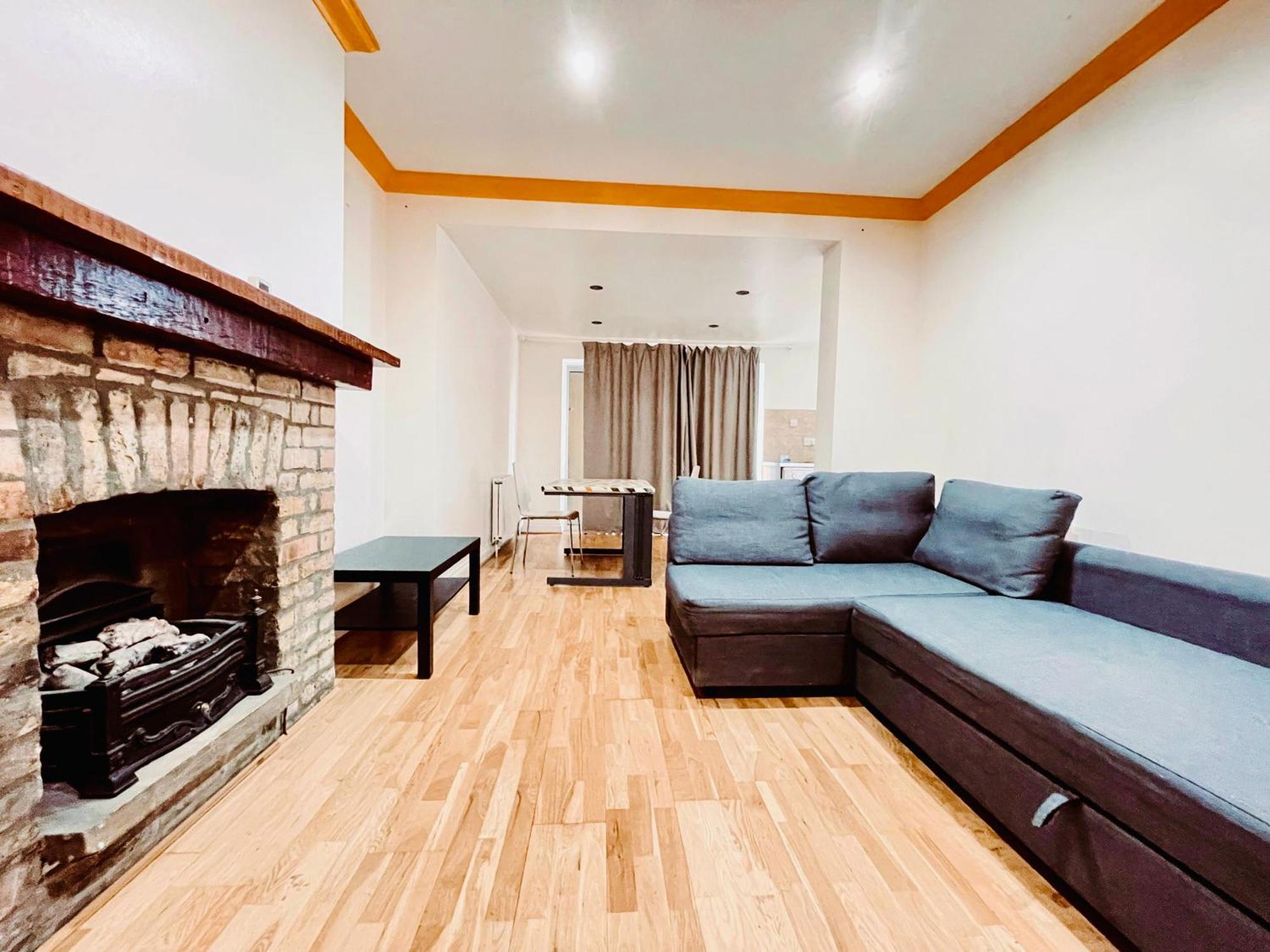 Entire Place,1 Bed Flat, Ground Floor, Garden